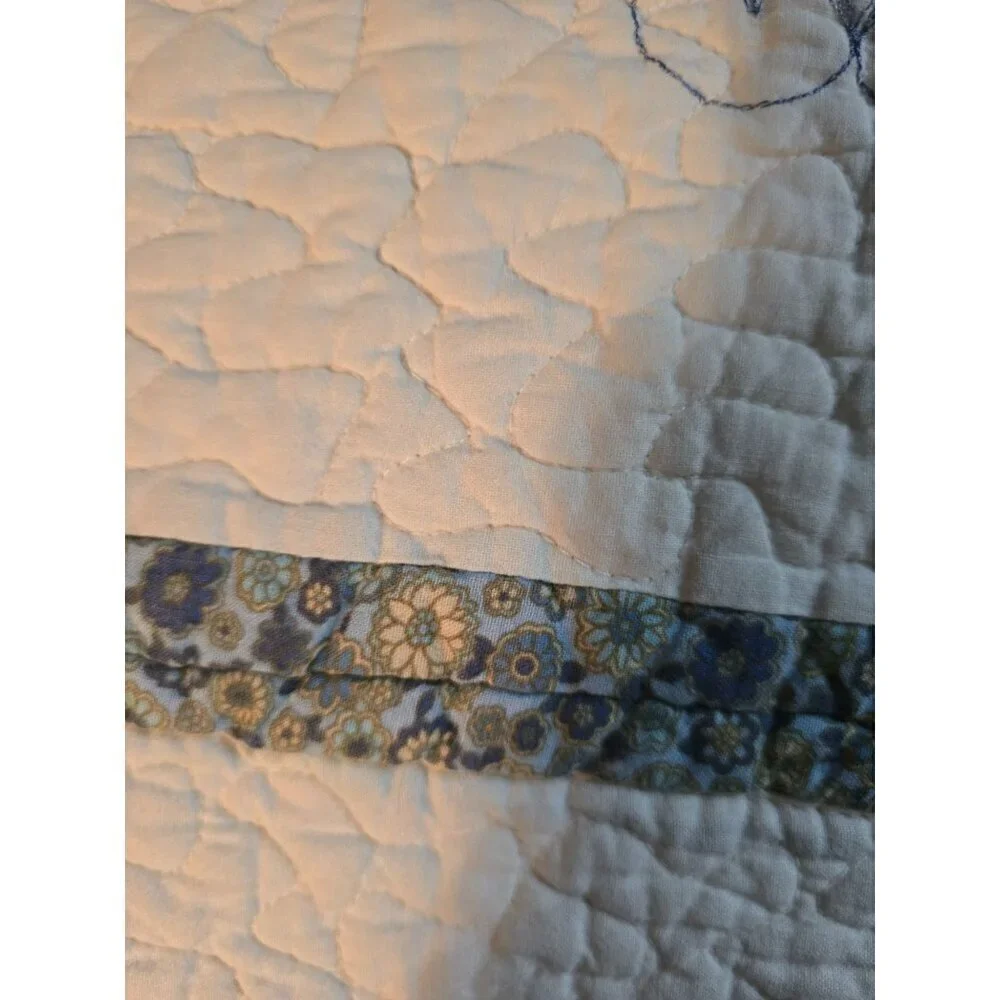 Retro Grannycore Quilted Embroidered Pillowcase